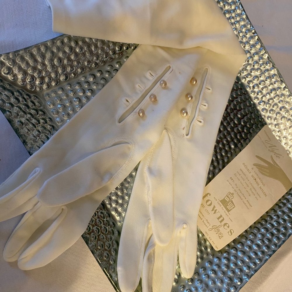 Vintage Fownes Long White Gloves